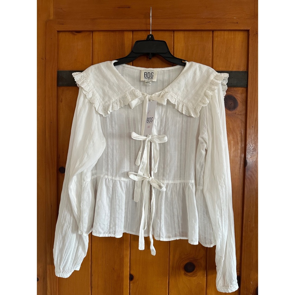 BDG Urban Outfitters White Tie Front Peter Pan Collar Ruffle Blouse Large NEW